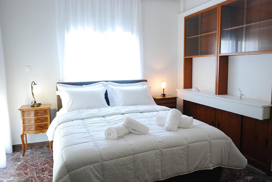 Central Heraklion Lovely Boutique 2-Bedroom Apartment. Olympia. Luaran gambar